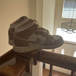 Nike high top light pink sneakers 