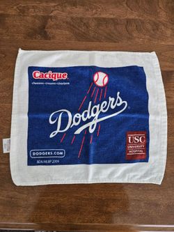 2010 Dodgers rally towel