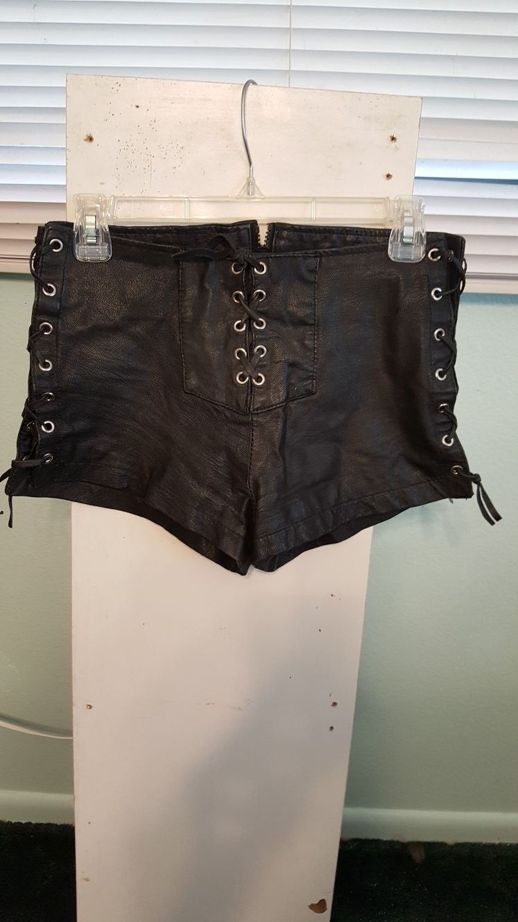 Harley Davidson women's black leather hand-stitched shorts