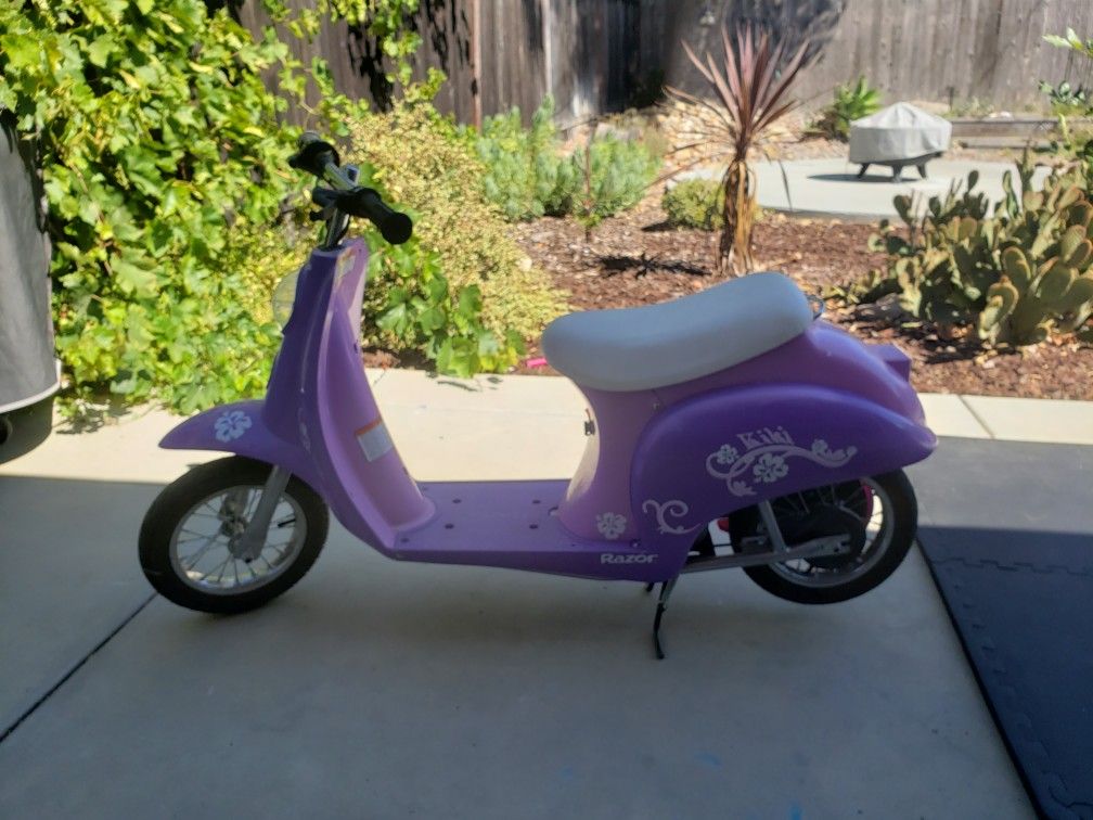 Razor Pocket Mod 24-Volt Electric Powered Scooter Kiki Purple