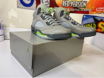 Air Jordan 5 Retro “Green Bean” Silver/Flint Grey Size 9 NEW WITH ORIGINAL BOX
