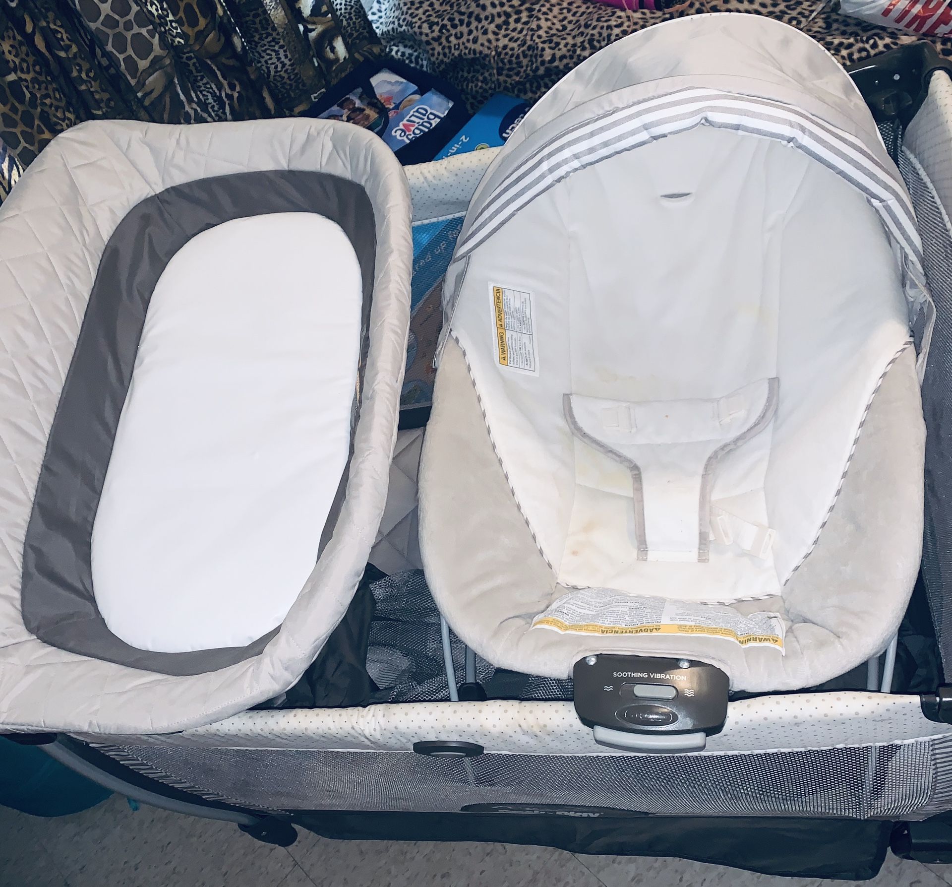 GRACO PLAY YARD