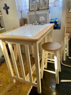 Bedroom/House Furniture…bar w/stool, IKEA floor mirror, room dividing screen, piano bench