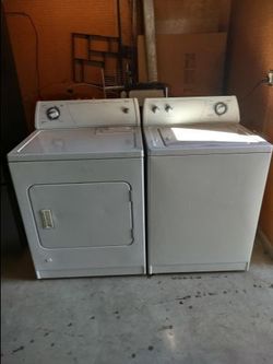 WHIRLPOOL WASHER AND GAS DRYER