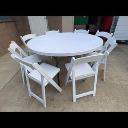 Chairs And Tables For R.e.n.t