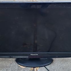 Panasonic TC L32C22 - 32" Viera LCD TV