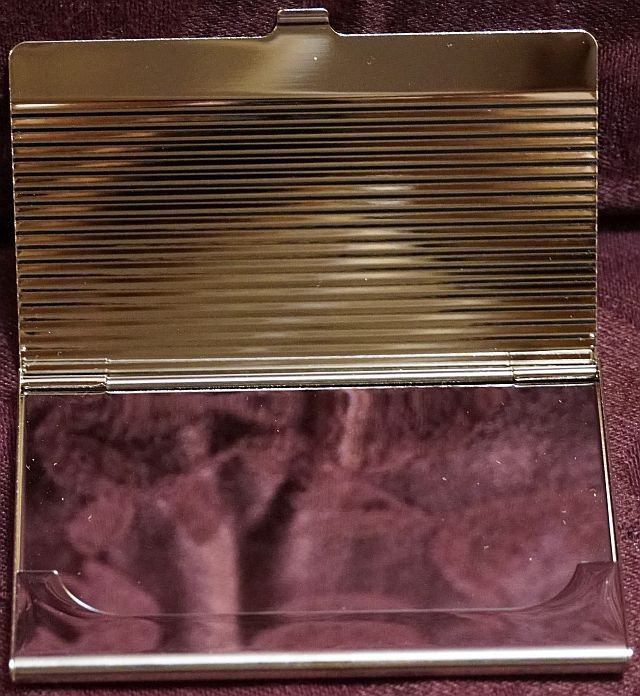 New Metal Business Card Holder