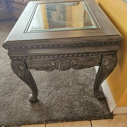 Corner sofa table