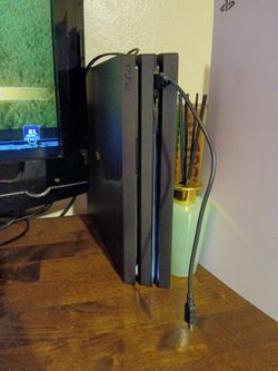 PS4 PRO