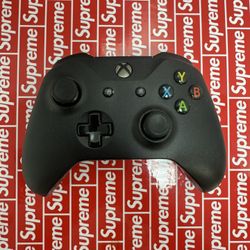 Black Xbox One Controller