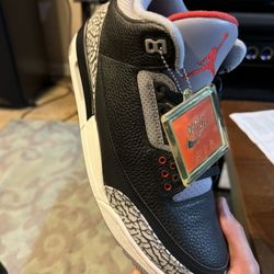 2018 Jordan 3 Retro Black Cement Size 11 Brand New 