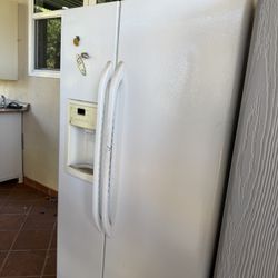 side by side ge fridge 