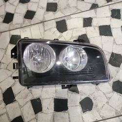 2006 to 2010 Dodge Charger Right Headlight