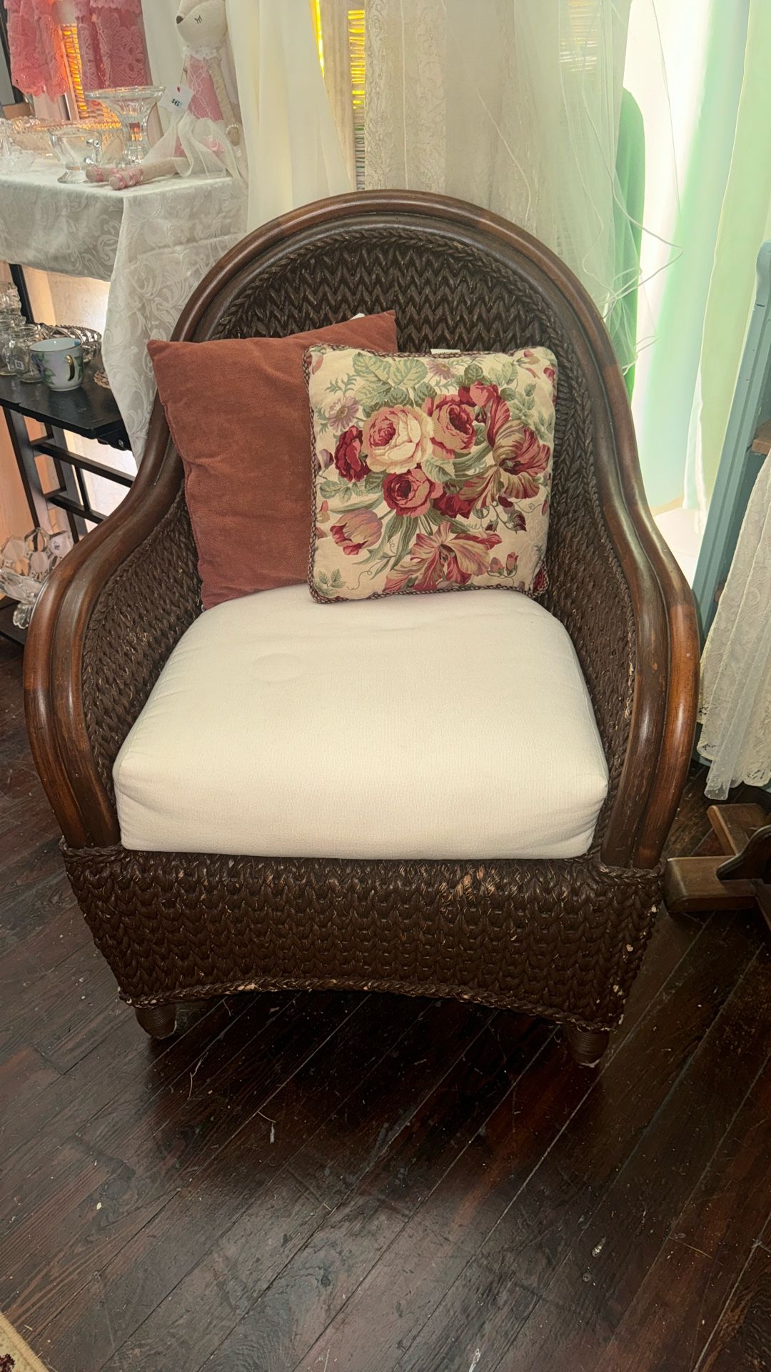 Pier one import, wicker patio chair