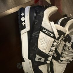 LV Trainer Sneaker