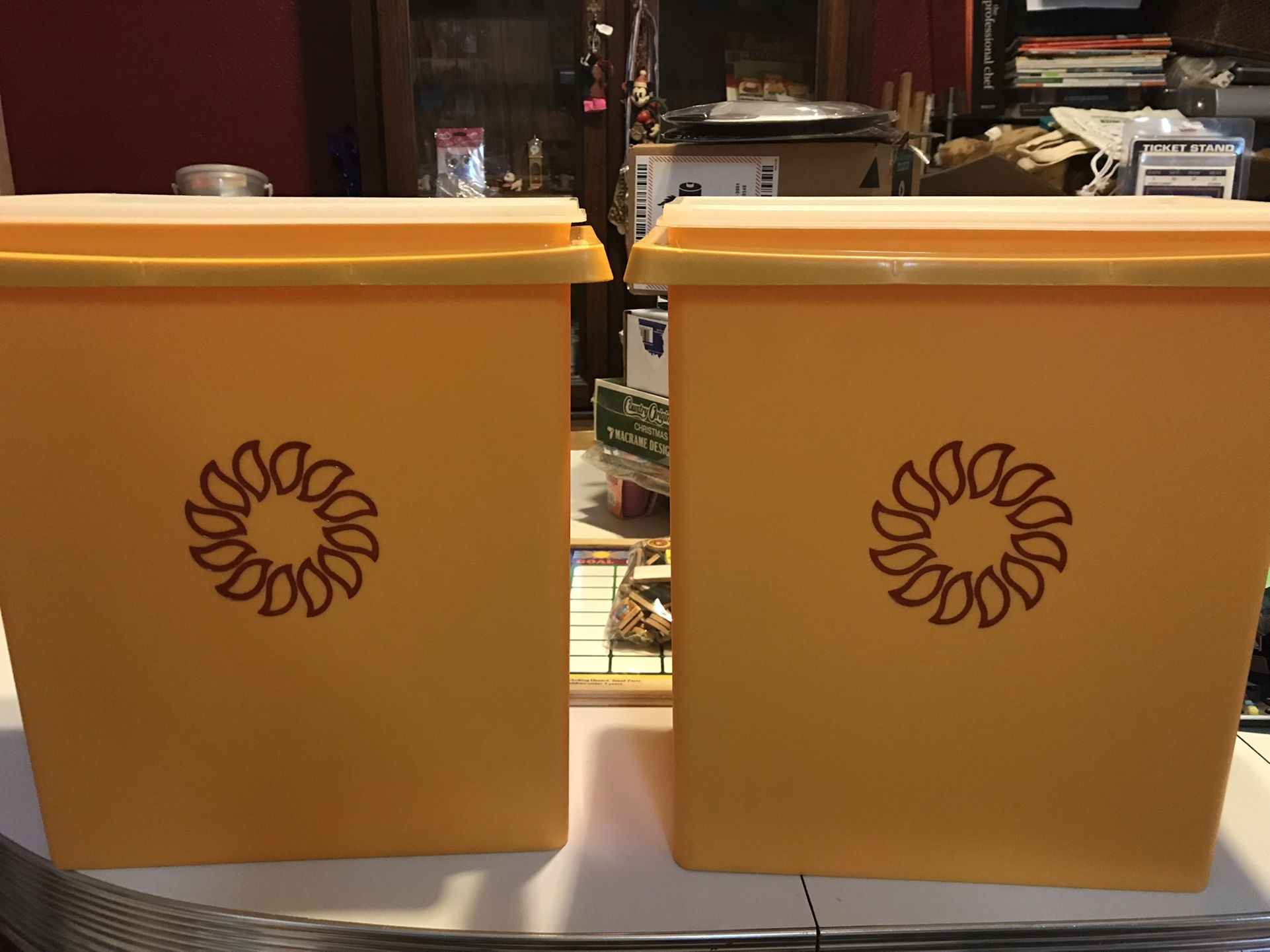 2 Vintage Tupperware 1430 -4 Large Carry All, Sun burst  
