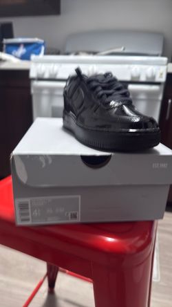 Nike Air Force 1 Low Black Patent Leather