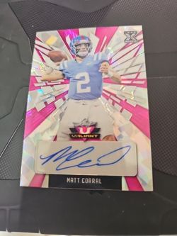 2022 - 2/5 Dark Pink Crystal Variant Matt Corral Auto