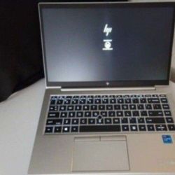 Hp EliteBook G8 Laptop $200 Firm i5 11 Generation 