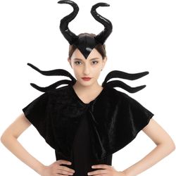 Black Evil Queen Accessories Set with Maleficent Horns Headband and Shawl A5