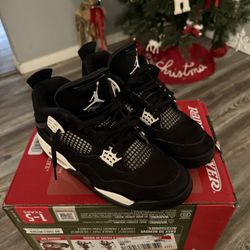 Jordan 4 White Thunder 