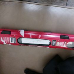 Husky 3/8 Drive Electronic Torque Wrench 