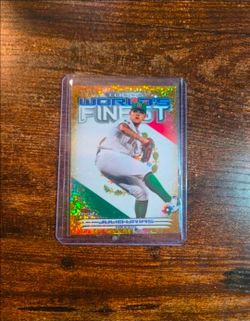 2023 TOPPS WORLD'S FINEST MEXICO JULIO URIAS MINI GOLD DIAMONDS REFRACTOR #35/50