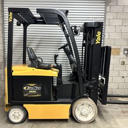 2017 Yale 5k Electric Forklift
