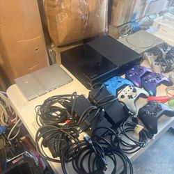 PlayStation 1 And 2 Wii Xbox +games