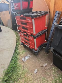 Milwaukee packout roll around shop toolbox