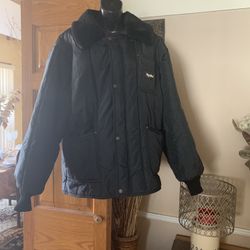 Greatl Condition Mens Refrigerator Coats Great Buy