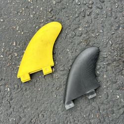 Donald Takayama Side Bites Devin Howard Fins