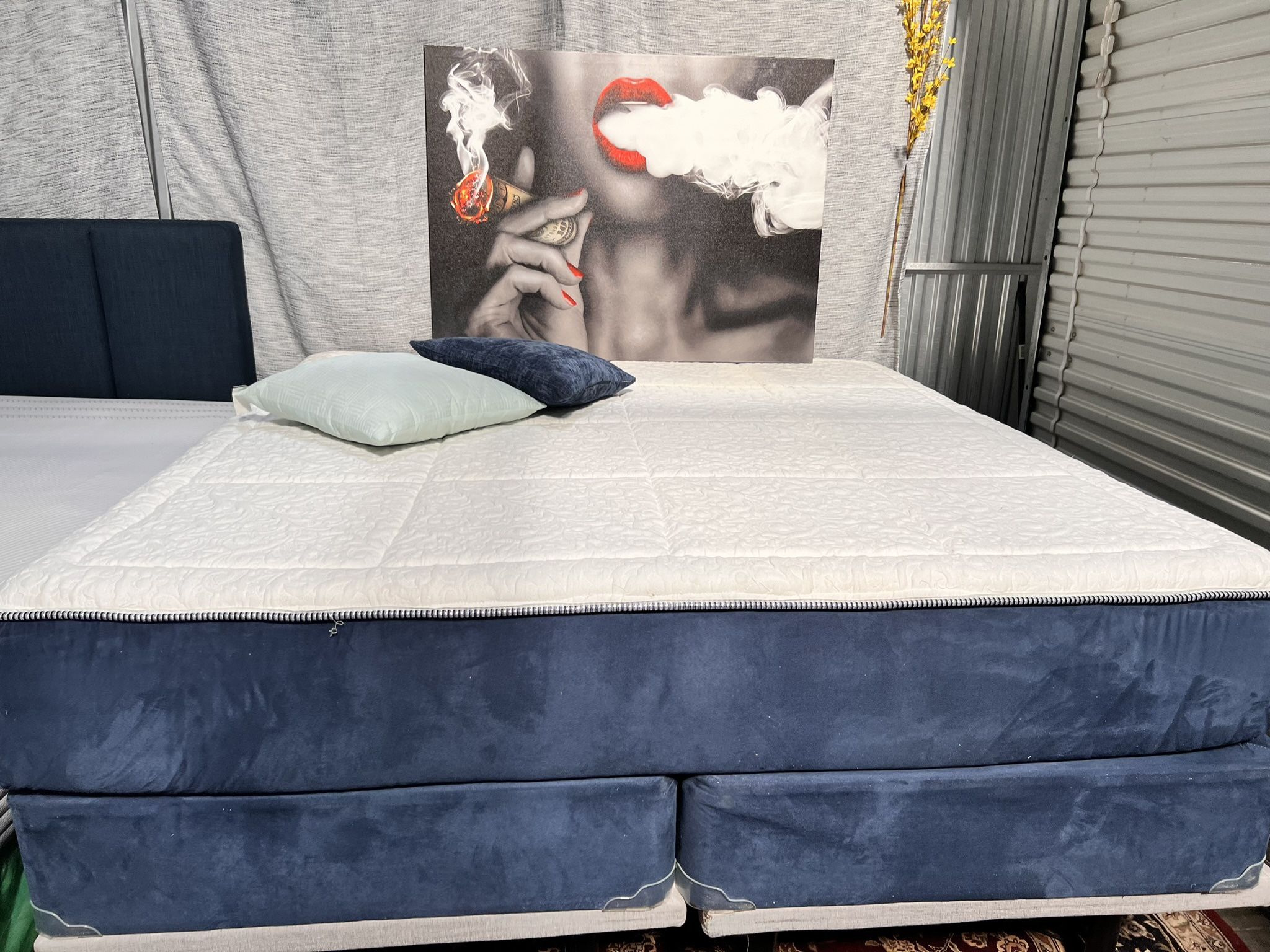 Lovely KING 💖MATTRESS 💖AND BOX 💖SPRING