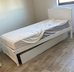 Cama twin, con cama auxiliar