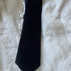 Men’s Flat Black Tie