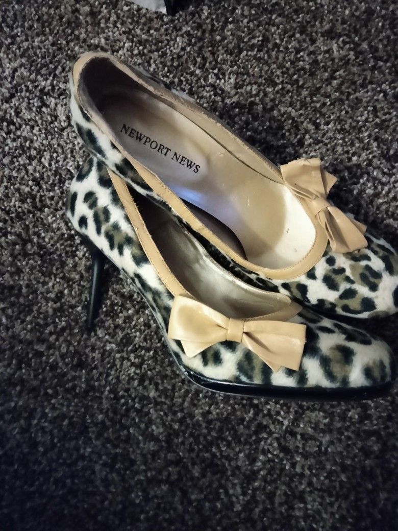 Vintage Furry Leopard Print Heels Size 10