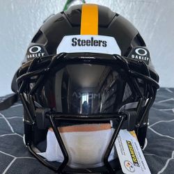 Steelers Riddell Axiom football helmet