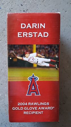 DARIN ERSTAD GOLD GLOVE BOBBLE HEAD DOLL