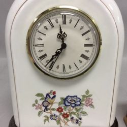 Porcelain Royal Tara Vintage Fine Bone Mentel Clock Made Ireland 