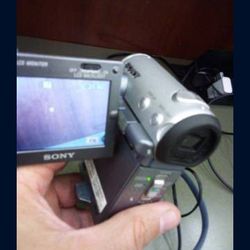 Sony DCR-IP5 Camcorder MicroMV Digital Handycam N0 Deliever ..READ AD