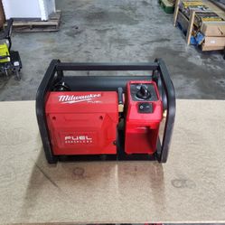 Milwaukee Fuel M18 Air Compressor