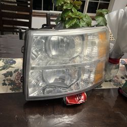 2009 Silverado 1500 Headlight
