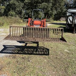 Skid Steer Style Rock Bucket