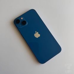iPhone 13 Unlocked With Warranty 😃