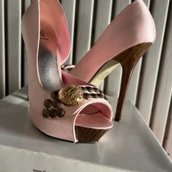 Pink Heels 