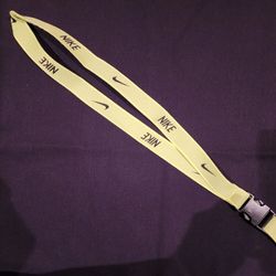 NEW NIKE NECK KEY RING