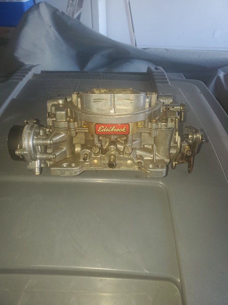 Elderbrock Carburetor
