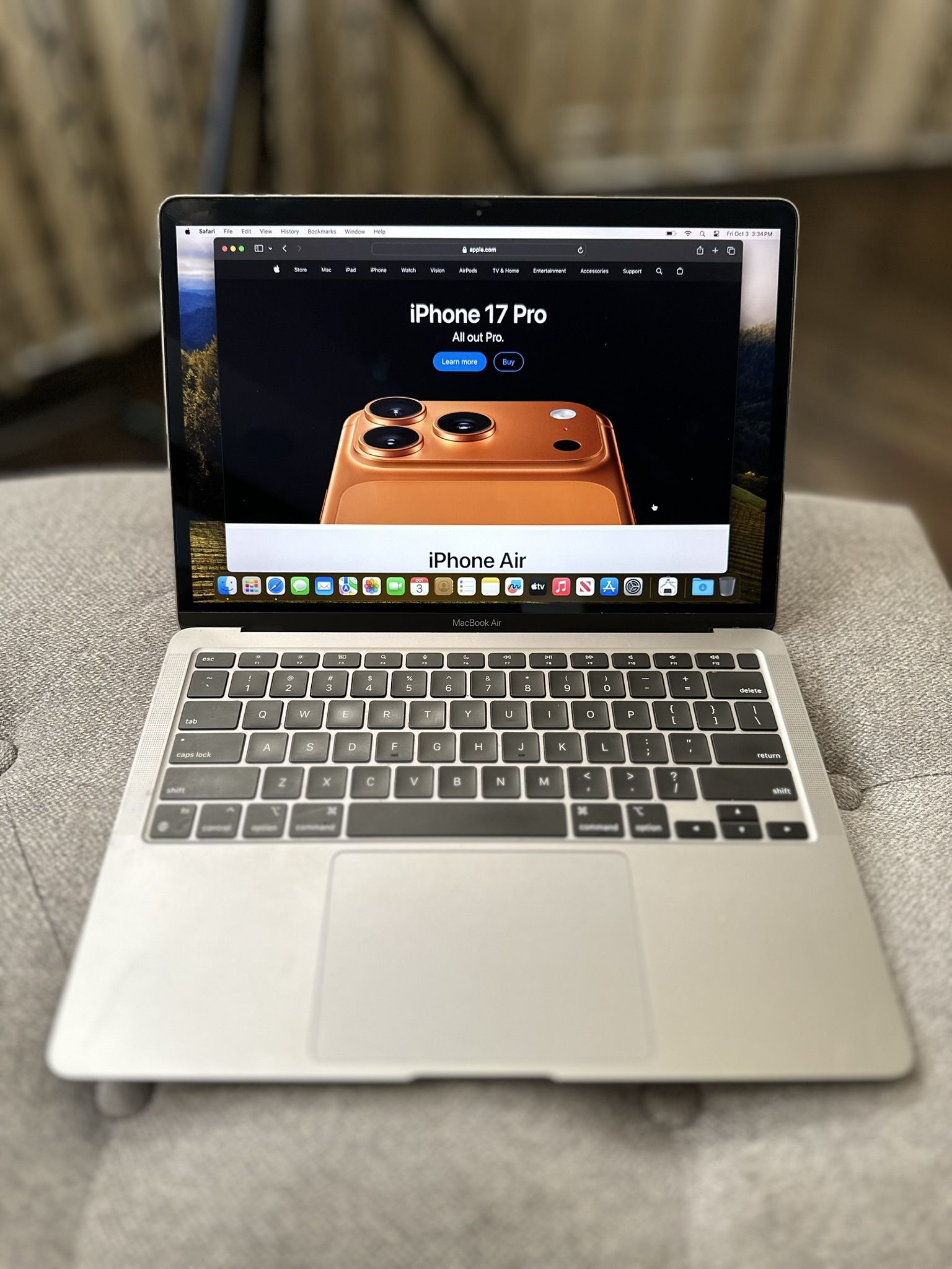 Apple MacBook Air