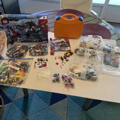 HUGE SPIDER-MAN VS VENOM & Construction LEGO Sets With UNUSED sealed Parts & Carry Case Excellent Cond 