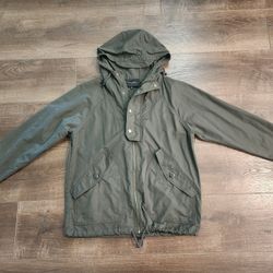 Men's Banana Republic green hooded parka jacket.size M , good condition